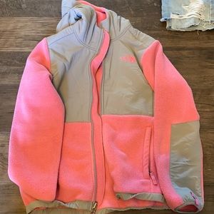Pink north face jacket w hood